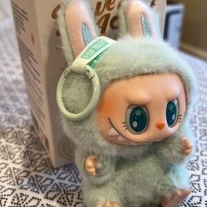 Pop Mart Have A Seat Labubu